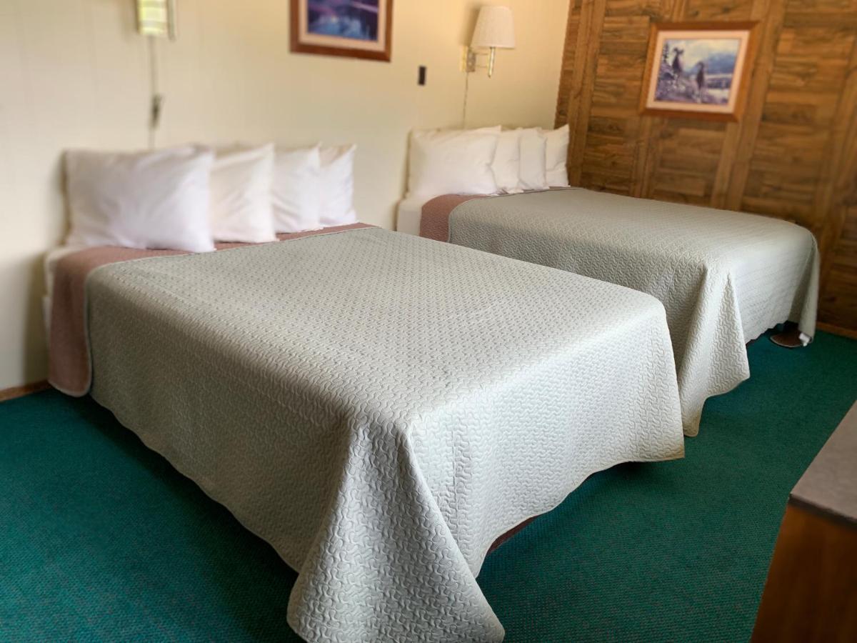 רד ריבר Ponderosa Lodge מראה חיצוני תמונה